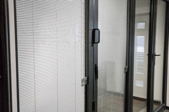 bi-fold doors integral blinds